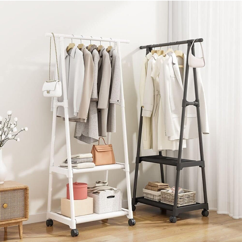 Porte-manteau mobile avec étagères de rangement à chaussures